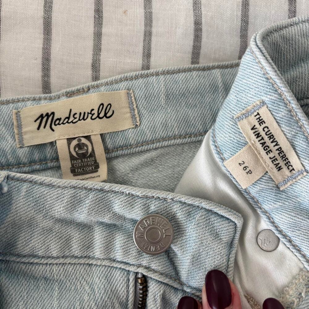 Madewell jeans 26 light wash perfect curvy vintage